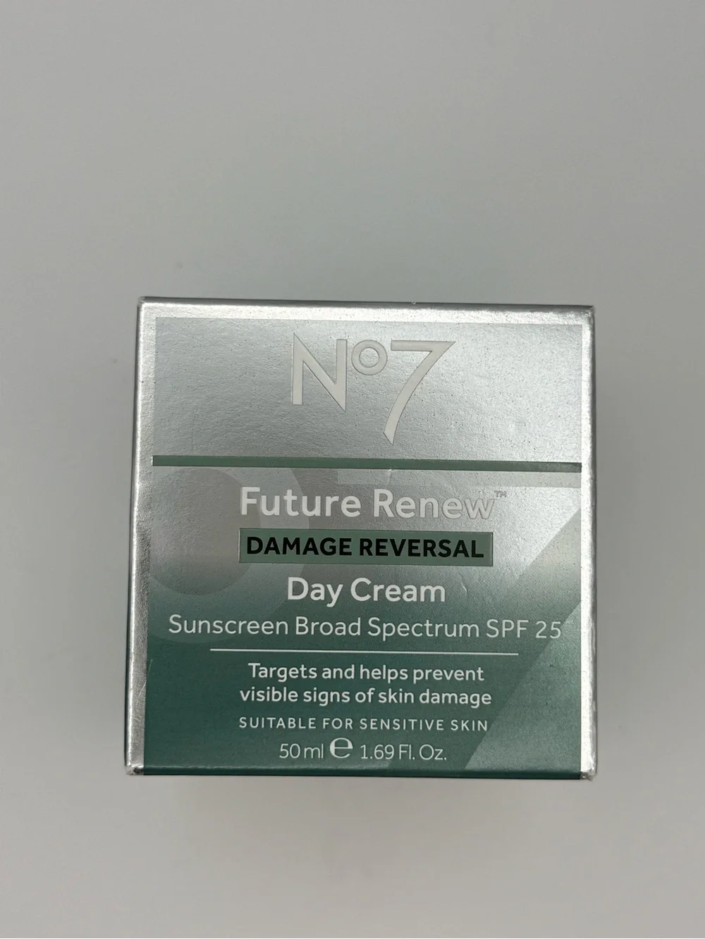 No7 Future Renew Damage Reversal Day Cream SPF 25 1.69oz Sensitive Skin